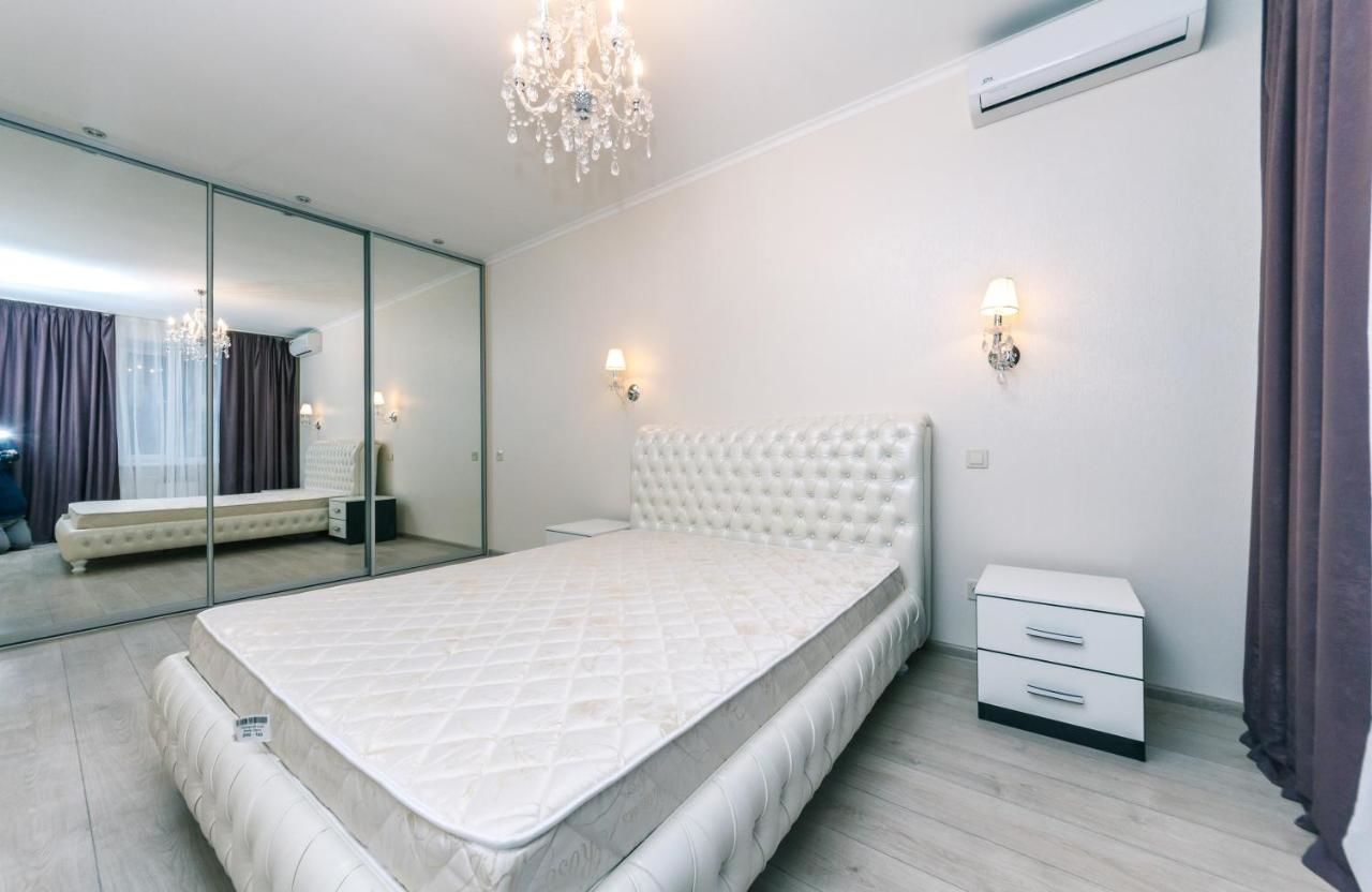 Апартаменты LuxCenterApartment Киев-30