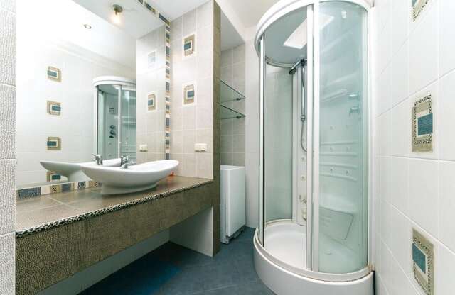 Апартаменты LuxCenterApartment Киев-26