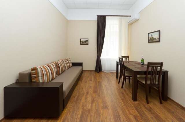 Апартаменты LuxCenterApartment Киев-40